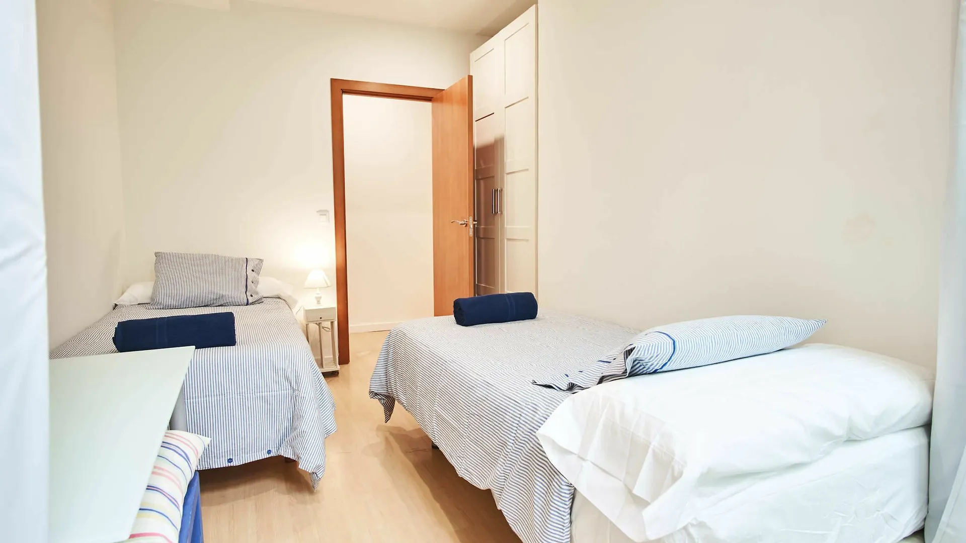 Luminoso Y Comodo Apto 5 Min Del Centro Apartment Seville